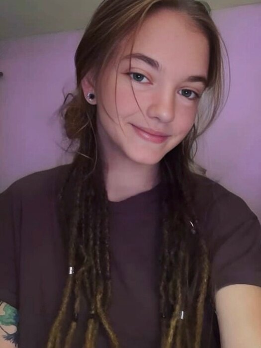 Mave00 (@mave00), OnlyFans creator