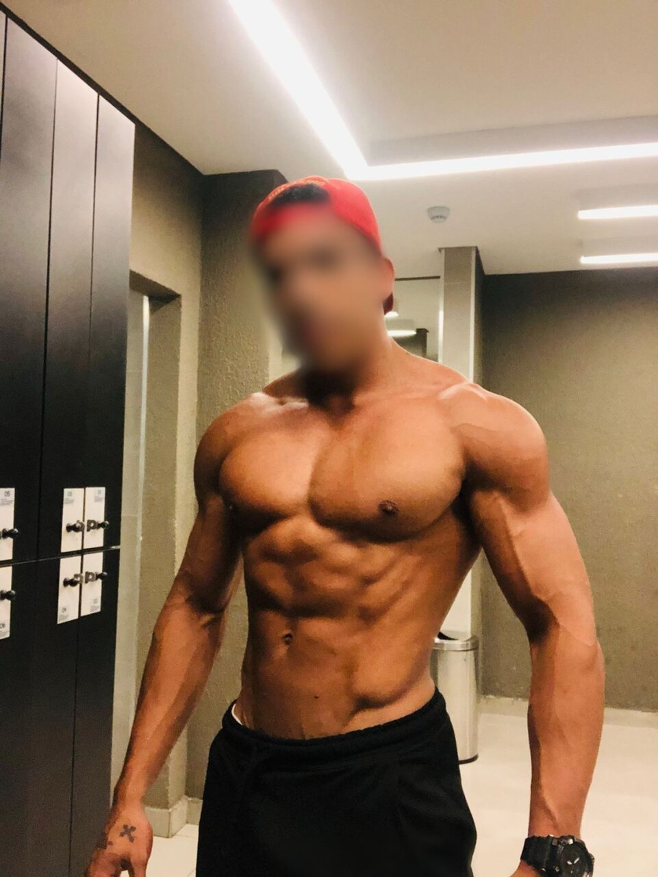 Maxdotado (@maxdotado), OnlyFans creator