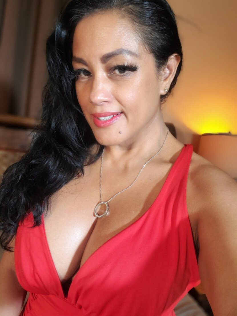 Maxinex (@maxinex), OnlyFans creator