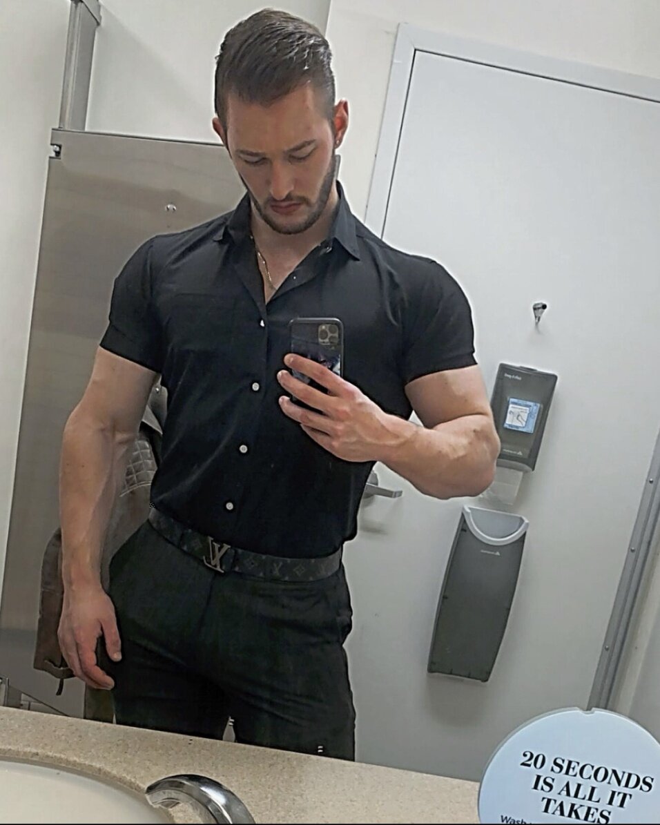 Maxk (@maxkfitfree), OnlyFans creator