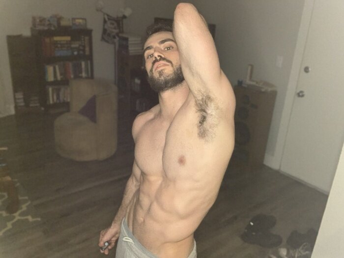 Maxwell1003 (@maxwell1003), OnlyFans creator