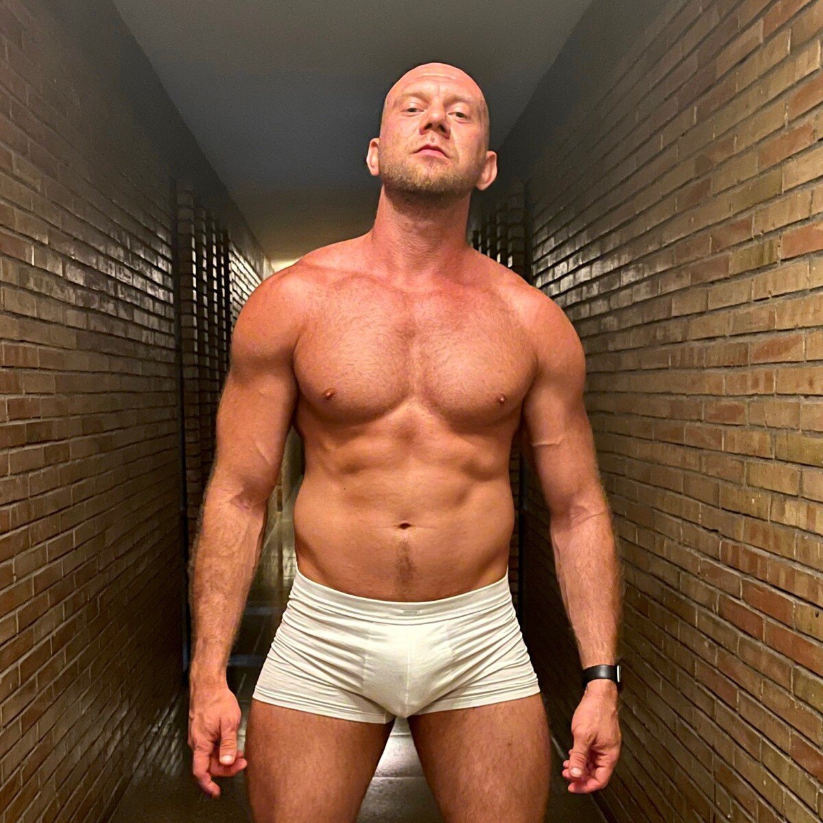 Maxzarec (@maxzarec), OnlyFans creator