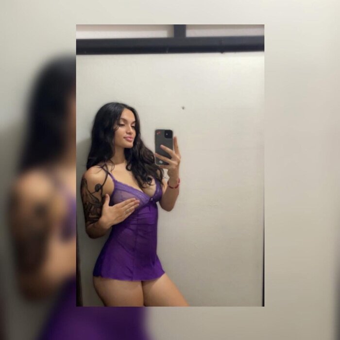 Mayraisabel222 (@mayraisabel222), OnlyFans creator
