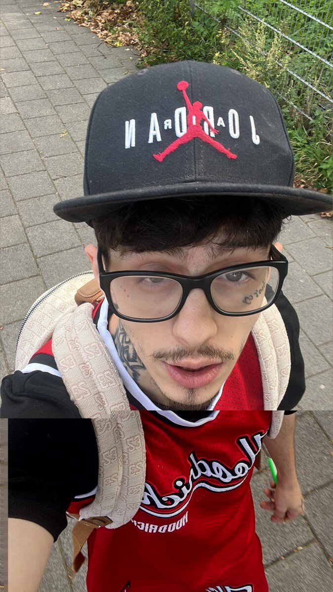 Mcflyyxxx (@mcflyyxxx), OnlyFans creator