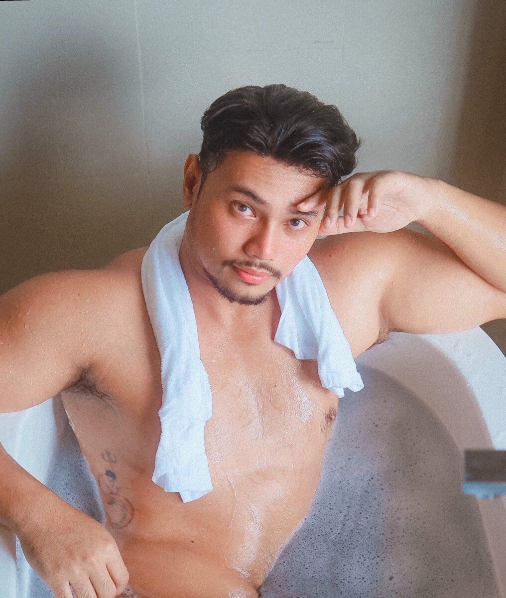 Mevinai (@me_vinai), OnlyFans creator