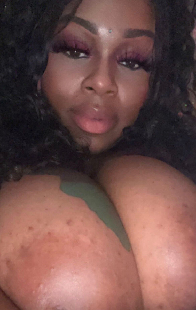 Meekzjuice (@meekz_juice), OnlyFans creator