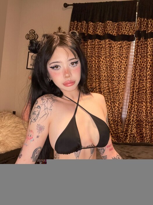 Meepmomentx (@meepmomentx), OnlyFans creator