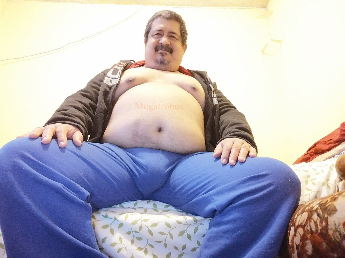 Mega11shots (@mega11shots), OnlyFans creator