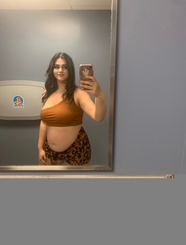 Meganeats (@meganeats), OnlyFans creator
