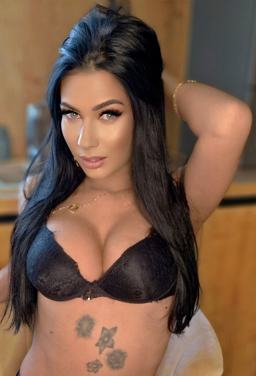 Meganreiny (@meganreiny), OnlyFans creator