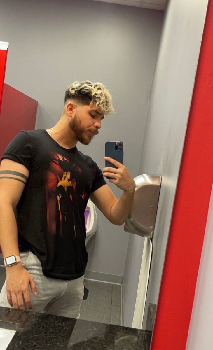 Melessio (@melessio), OnlyFans creator