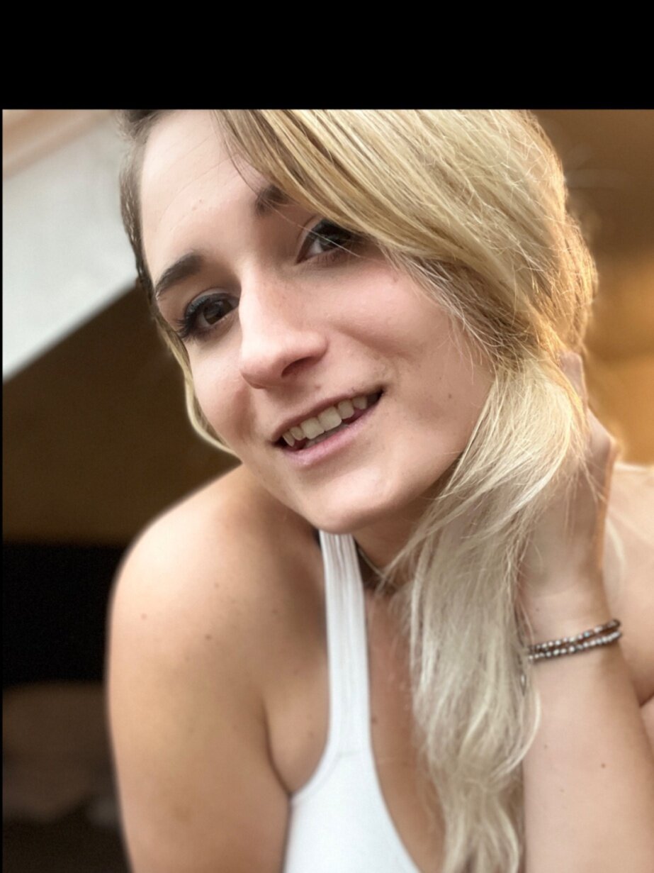 Melinamay (@melina-may), OnlyFans creator