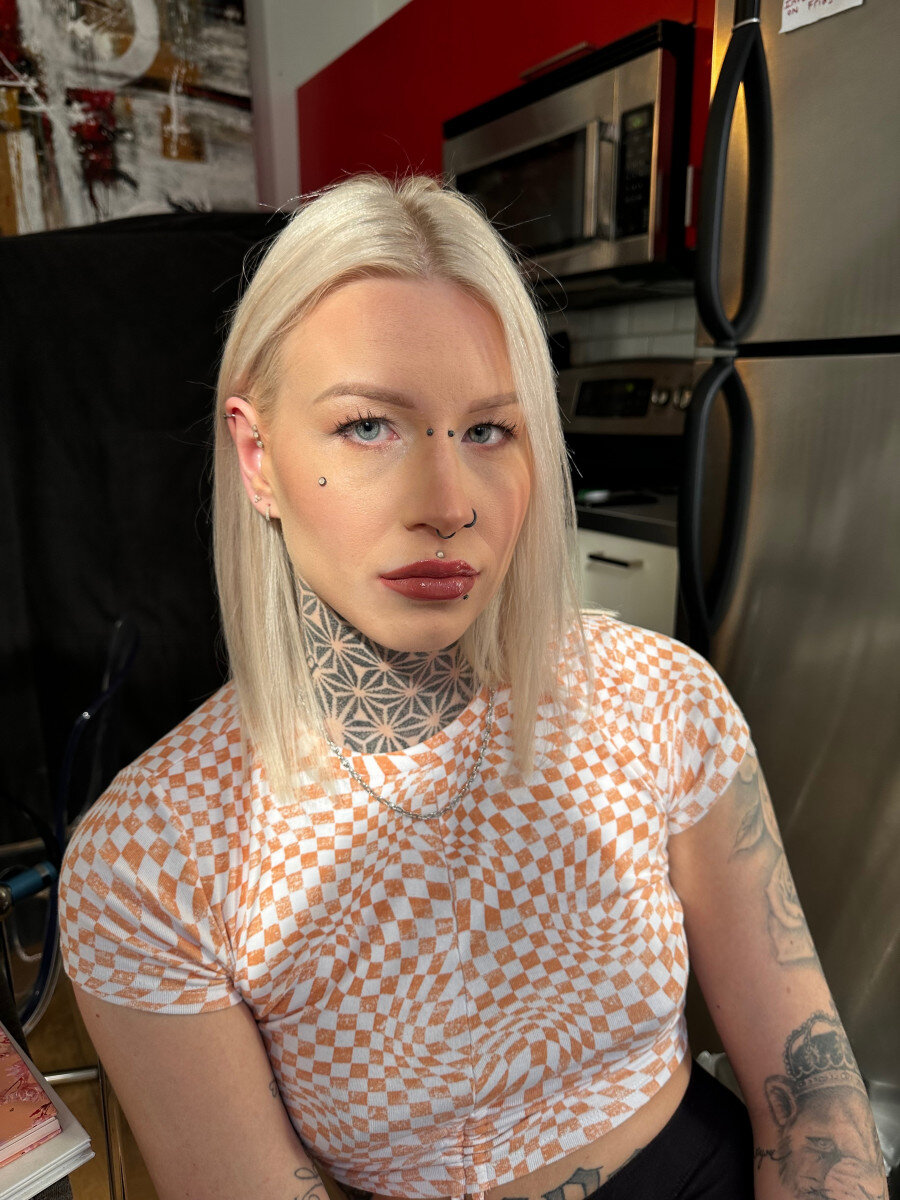 Melinaroyfree (@melinaroyfree), OnlyFans creator