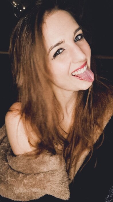 Melissarouge6 (@melissarouge6), OnlyFans creator