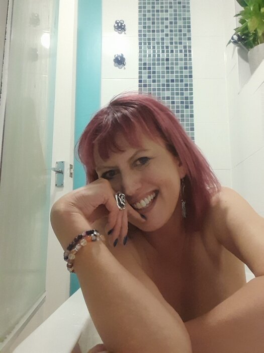 Mellyc078 (@mellyc078), OnlyFans creator