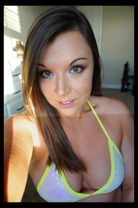 Mera (@meralynn4), OnlyFans creator