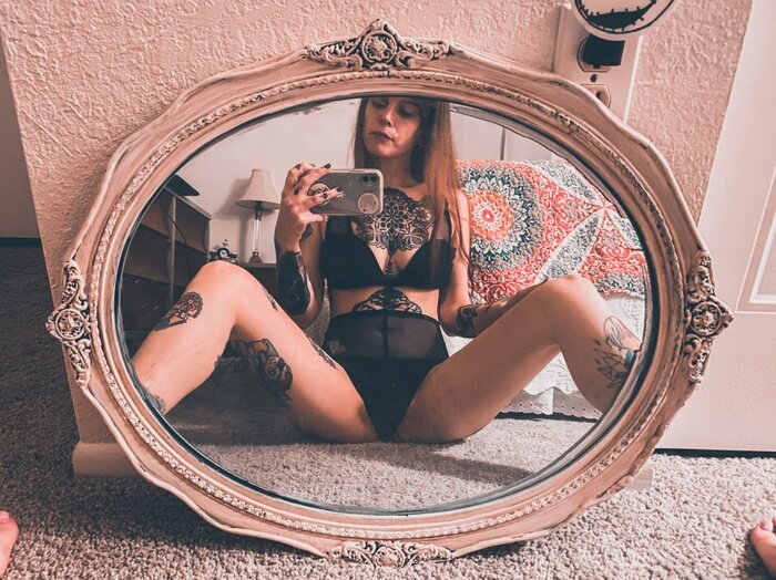 Mercyflowers (@mercyflowers_), OnlyFans creator