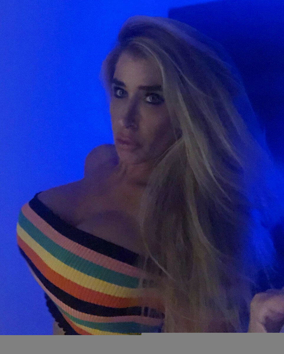 Mermaidafterdark (@mermaidafterdark), OnlyFans creator