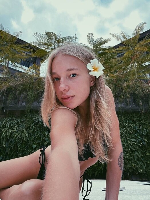 Mermaidmasha (@mermaidmasha), OnlyFans creator