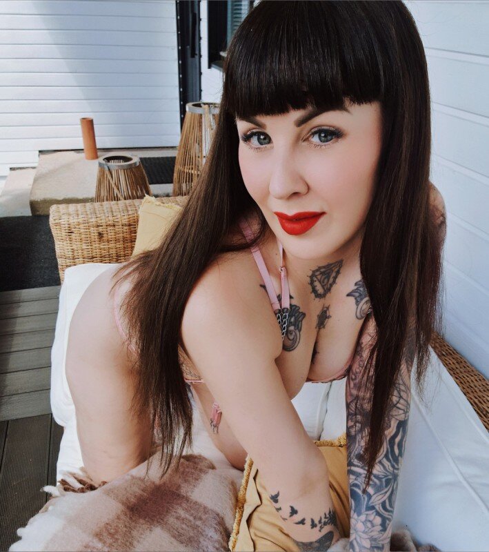 Mhgfree (@mhg-free), OnlyFans creator