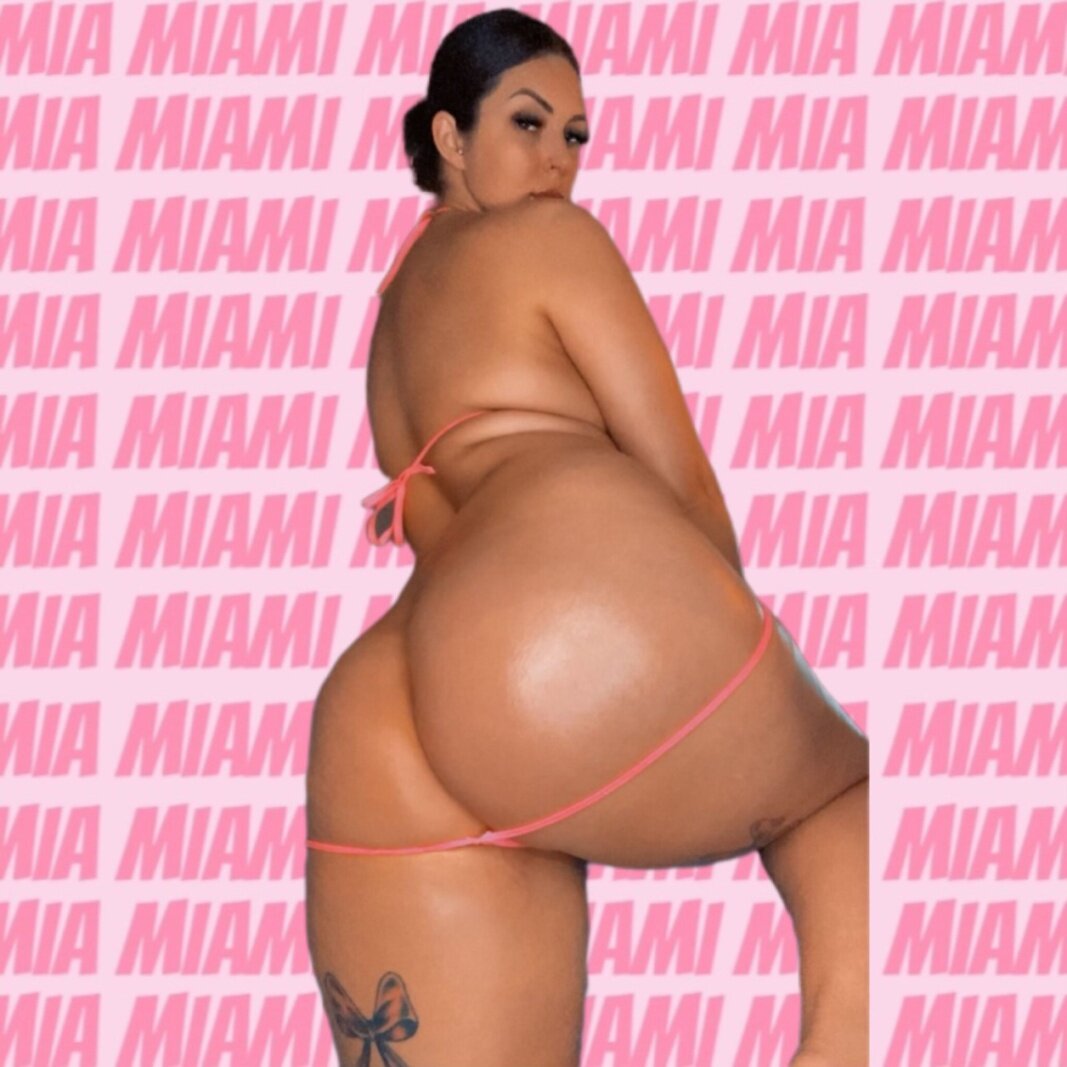Miamiami (@mia_miami_), OnlyFans creator