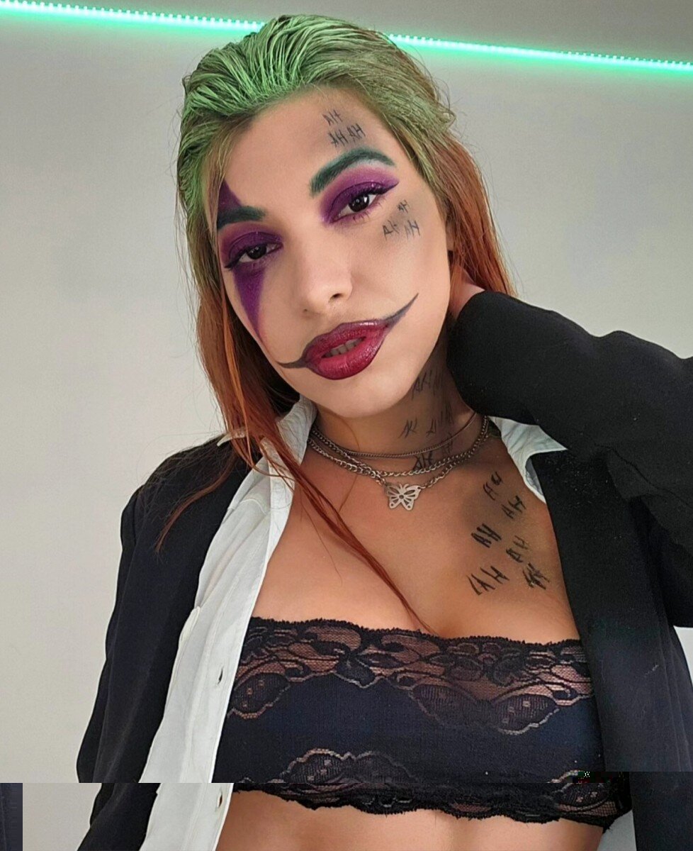 Mia