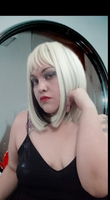 Miakuragi (@miakuragi), OnlyFans creator