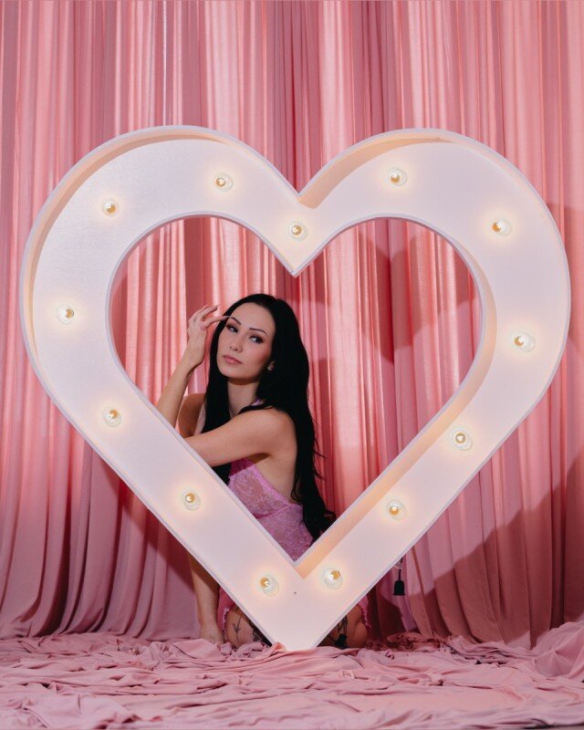 Miamoxiee (@miamoxiee), OnlyFans creator