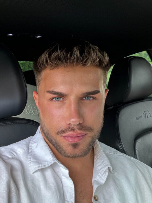 Michaelluke97 (@michael_luke_97), OnlyFans creator