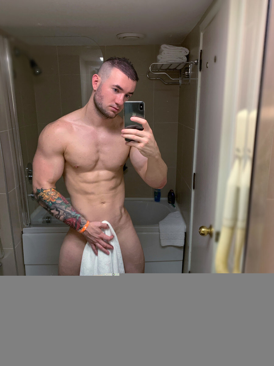 Mickfitness (@mickfitness_), OnlyFans creator