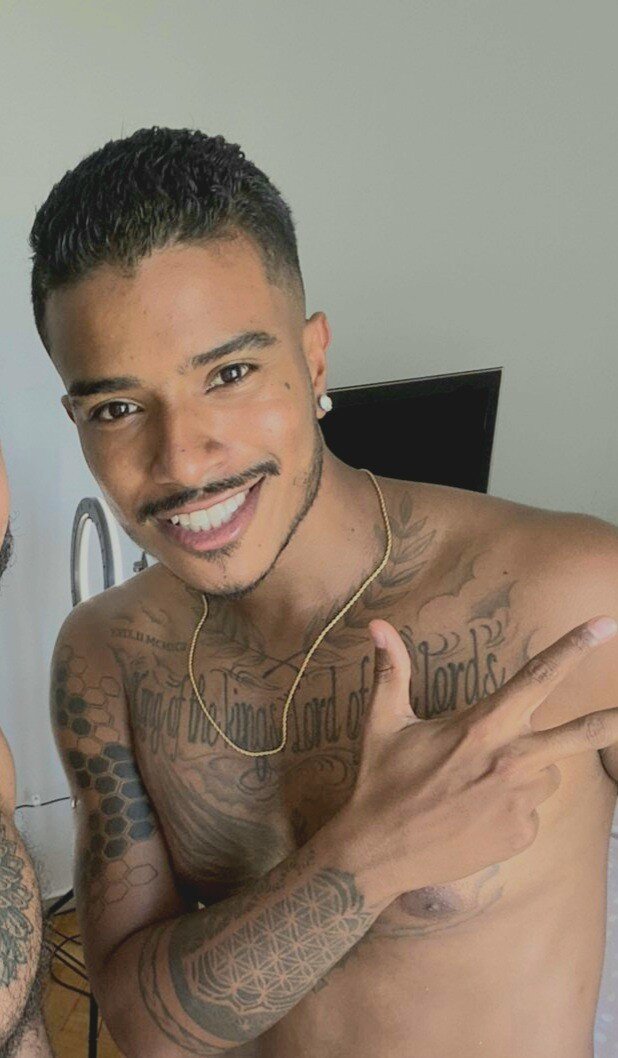 Micwonderr (@micwonderr), OnlyFans creator