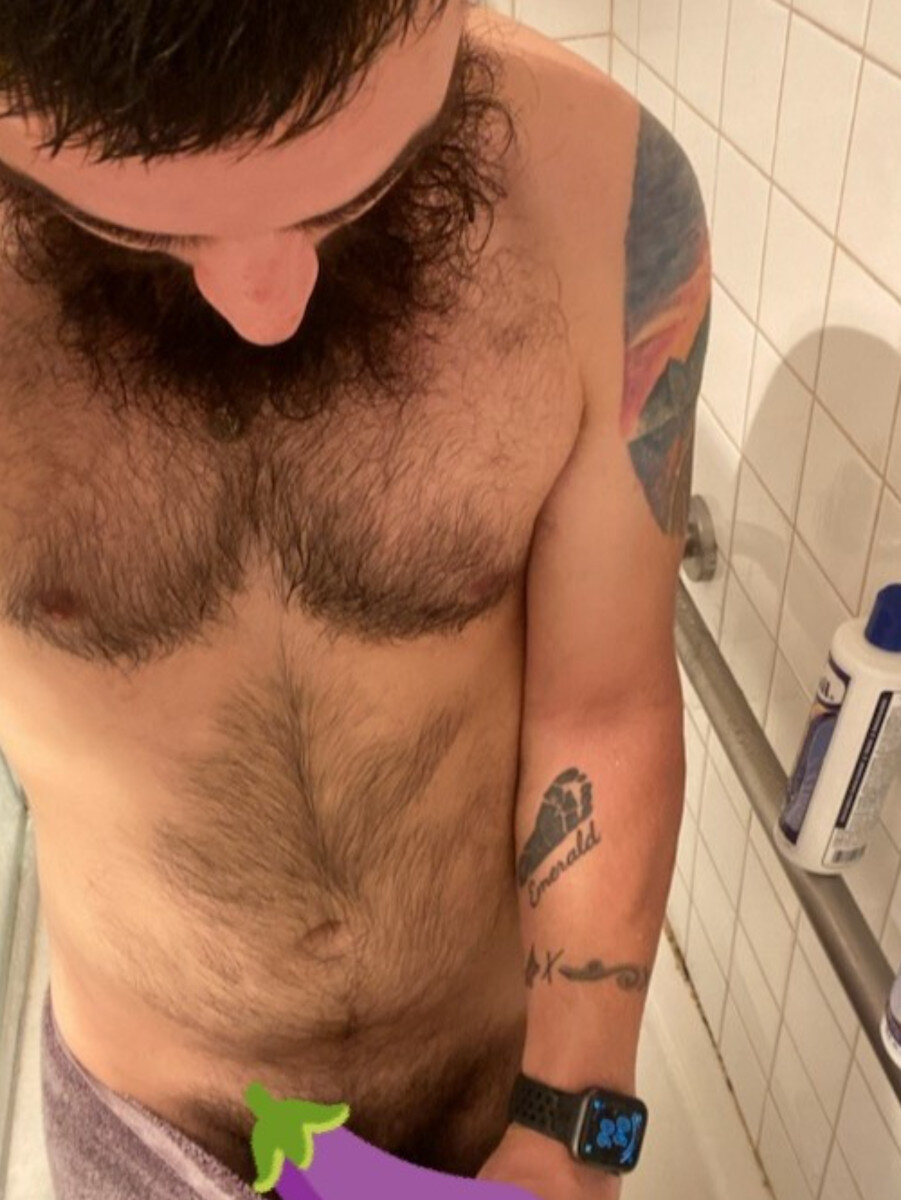 Mikeloves420 (@mikeloves420), OnlyFans creator