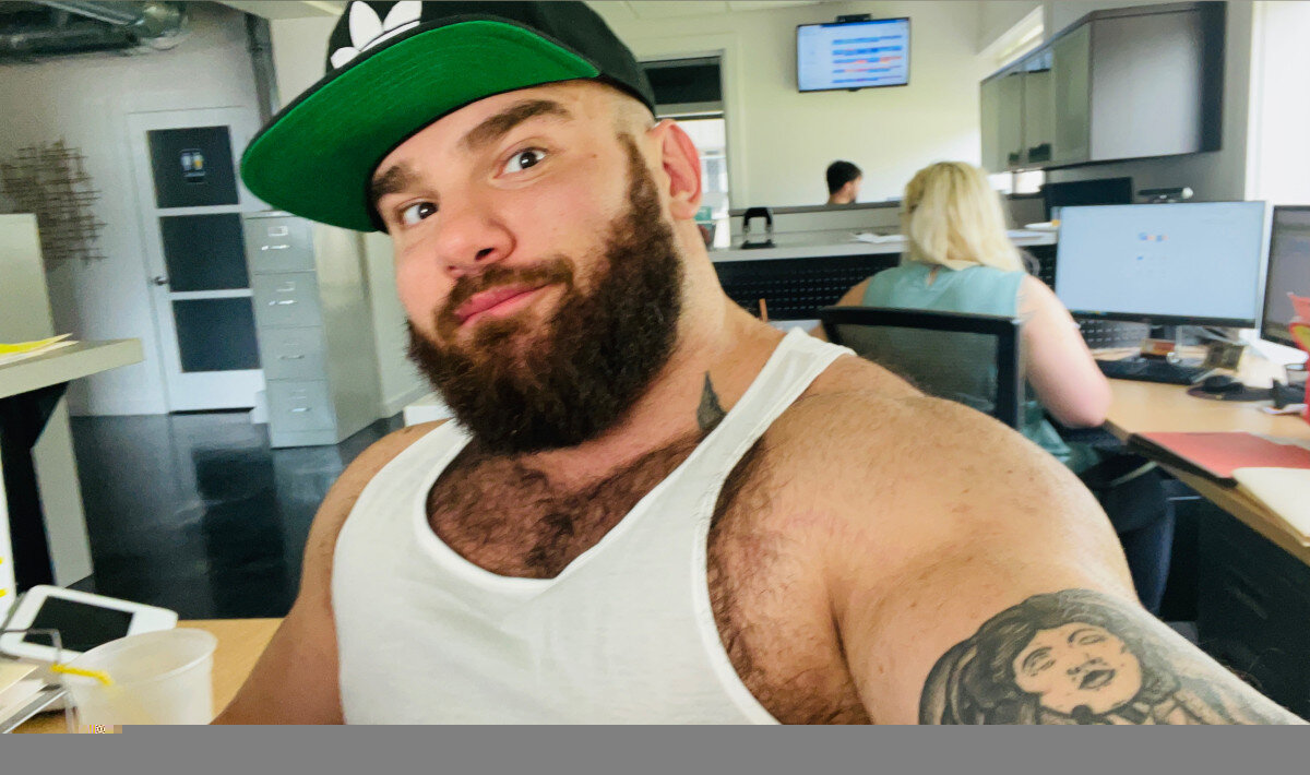 Mikeygreen (@mikeygreen), OnlyFans creator