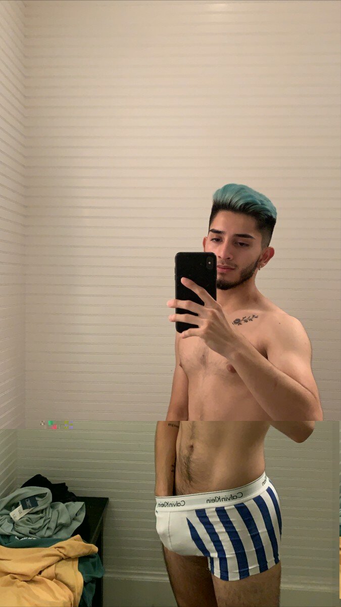 Mikeylopezzzz (@mikeylopezzzz), OnlyFans creator