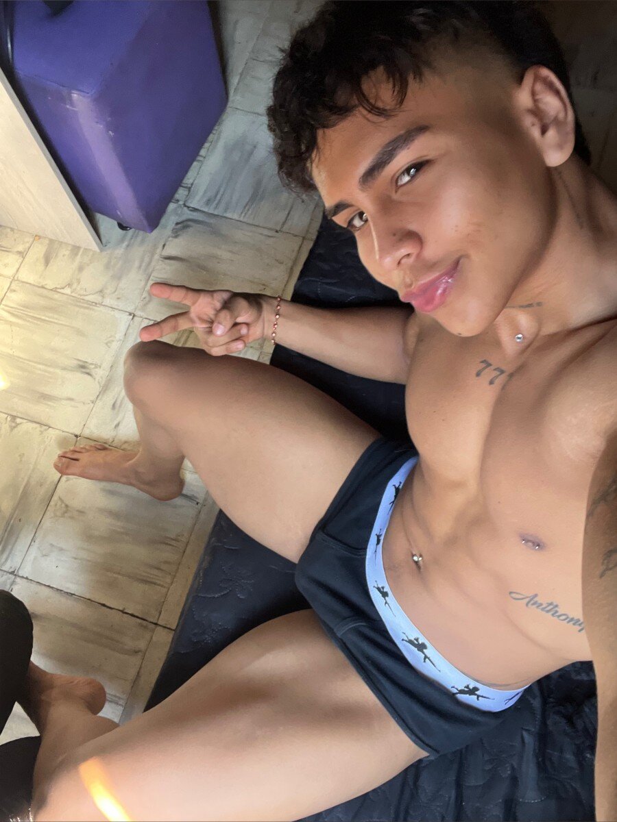 Mikkerstche777 (@mikkerstche777), OnlyFans creator