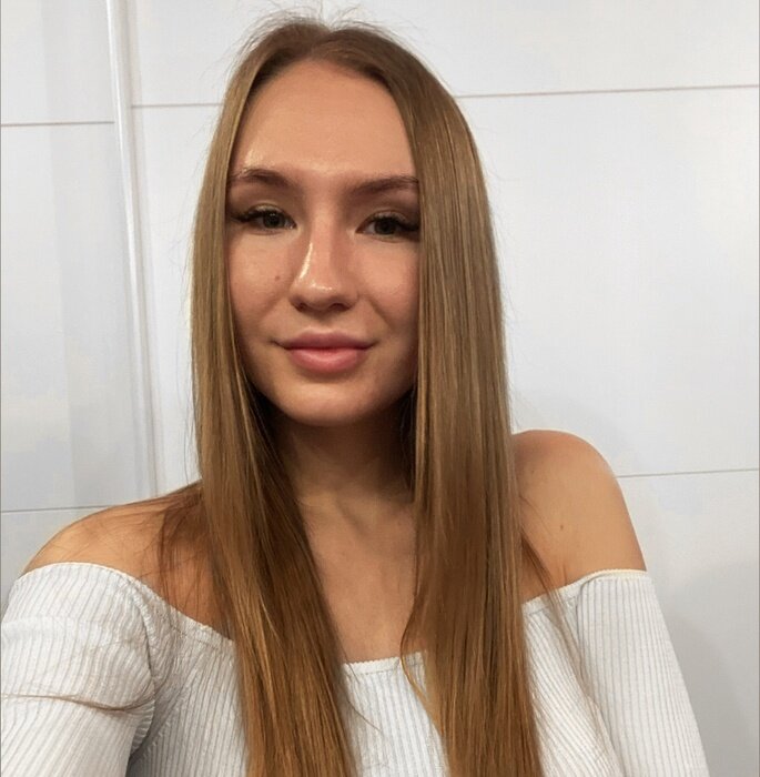 Mila (@mila.xa), OnlyFans creator