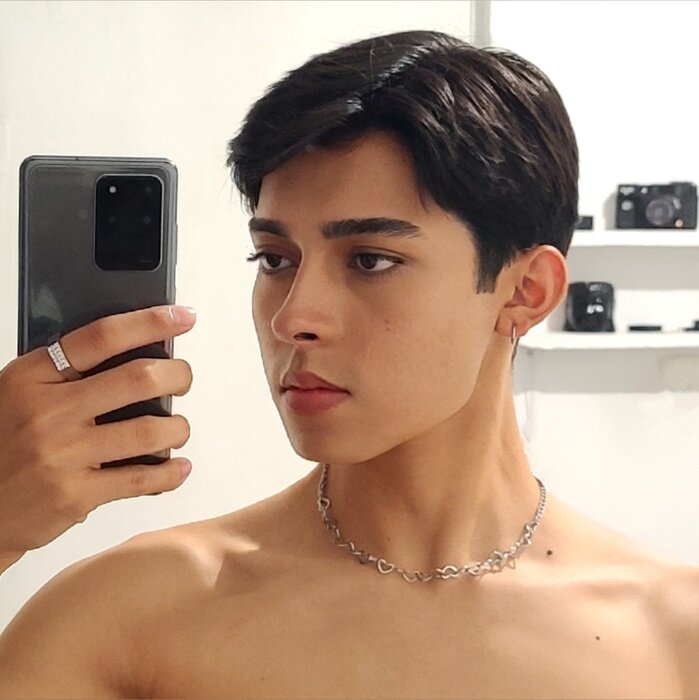 Milanyahir (@milan_yahir), OnlyFans creator