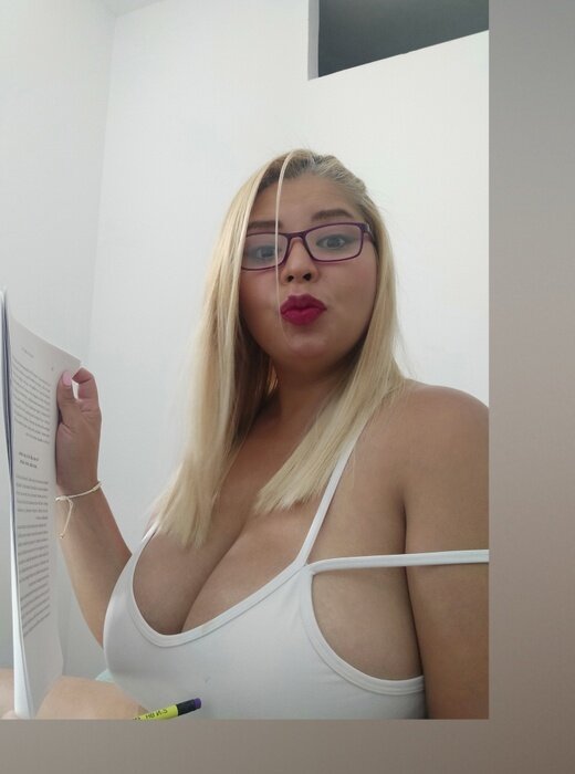 Milenadutty (@milena_dutty), OnlyFans creator