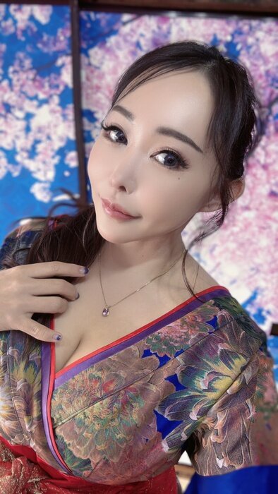 Minami (@minamiairi), OnlyFans creator