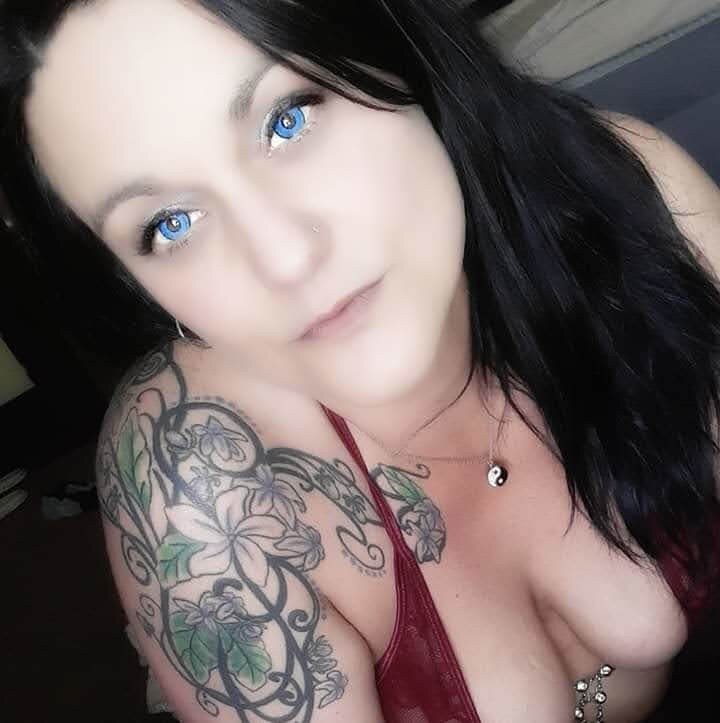 Mindymoon69 (@mindymoon69), OnlyFans creator