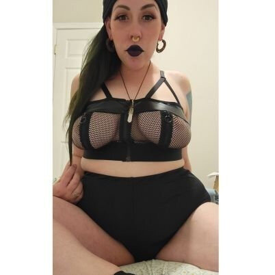 Minervamasters (@minervamasters), OnlyFans creator