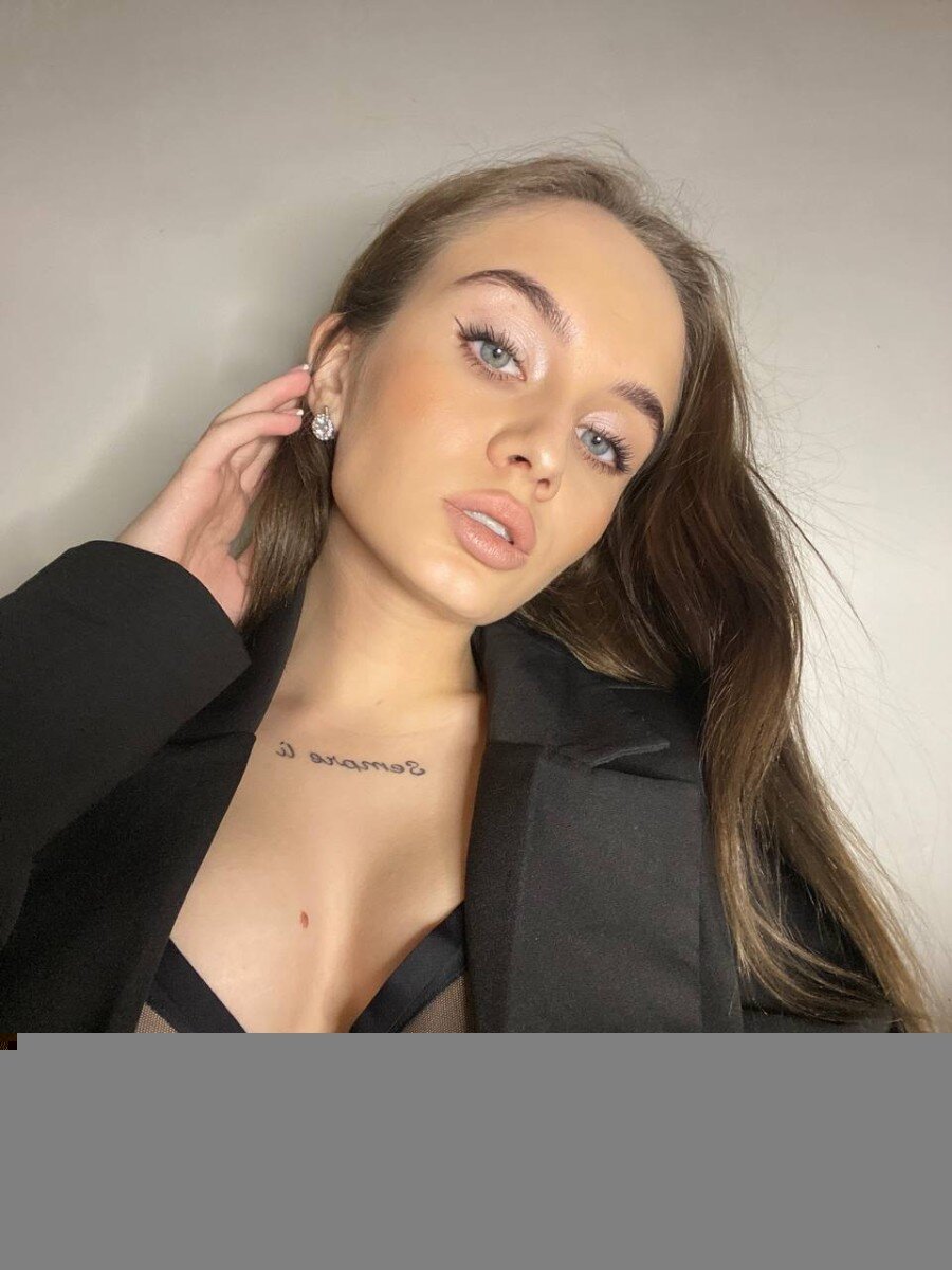 Minilini018 (@minilini018), OnlyFans creator
