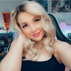 Minnieafterdark (@minnieafterdark), OnlyFans creator