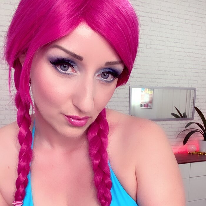Miramangaa (@miramangaa), OnlyFans creator