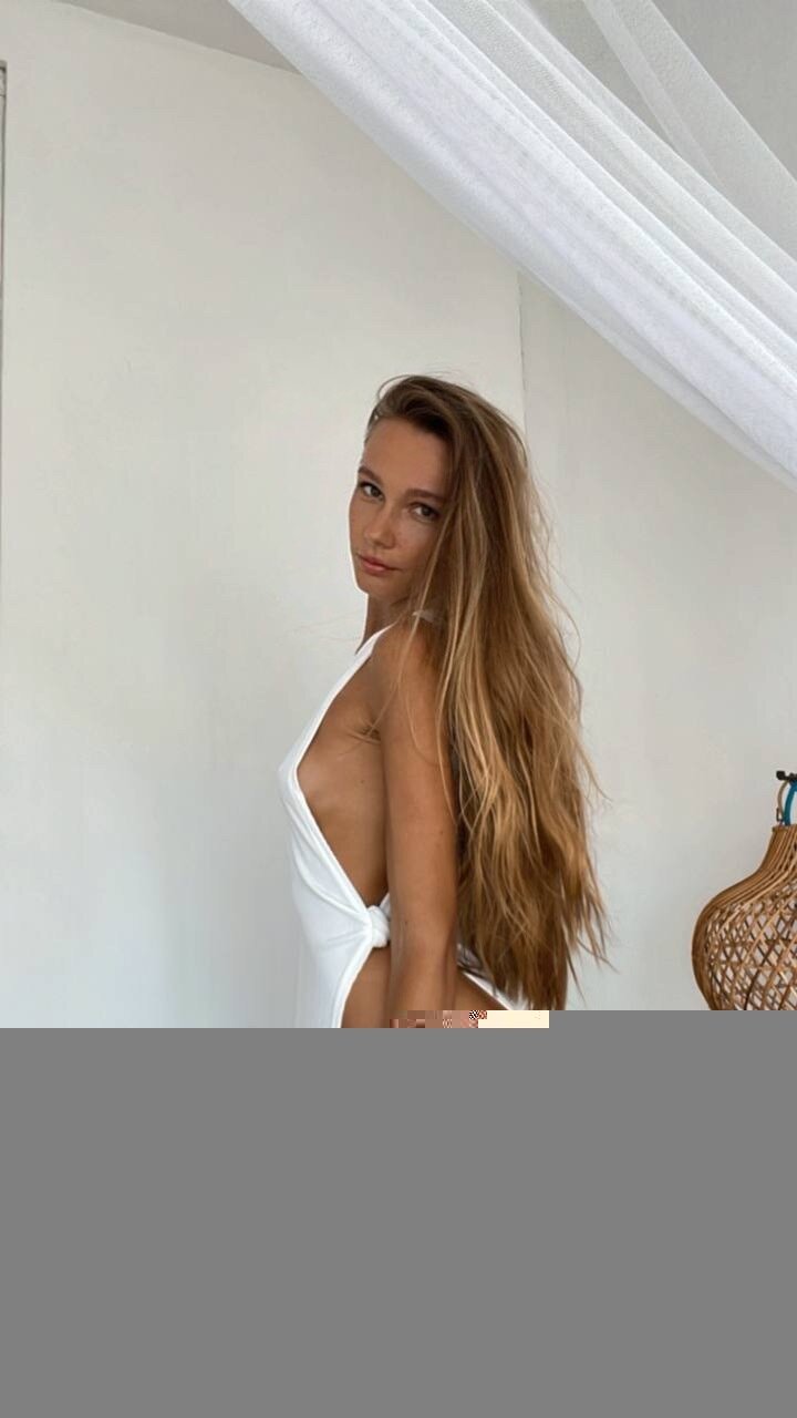 Mira (@miramaymodel), OnlyFans creator