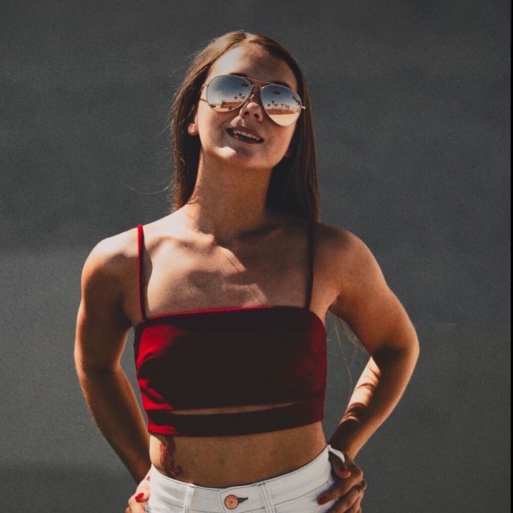 Miramonroexxx (@miramonroexxx), OnlyFans creator