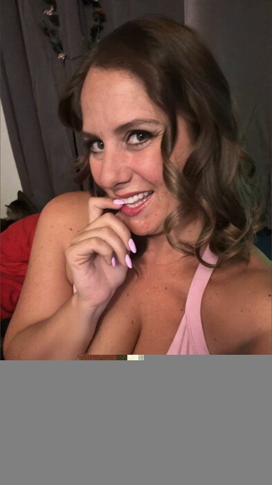 Mirandasignanifree (@mirandasignanifree), OnlyFans creator