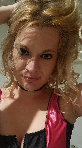 Miss2cute (@miss2cute), OnlyFans creator