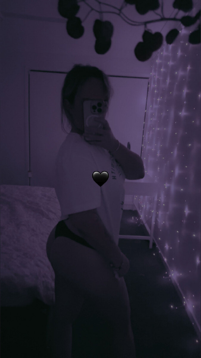 Missaliejelly (@missaliejelly), OnlyFans creator