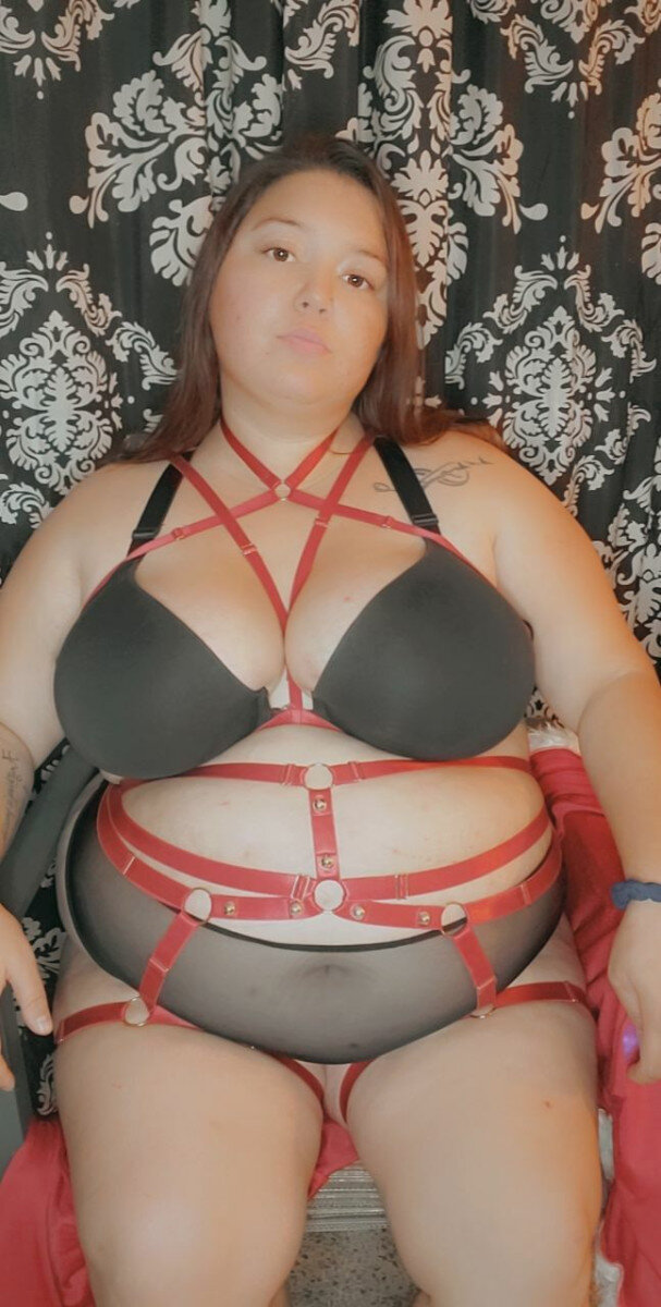 Missamazing1990 (@missamazing1990), OnlyFans creator